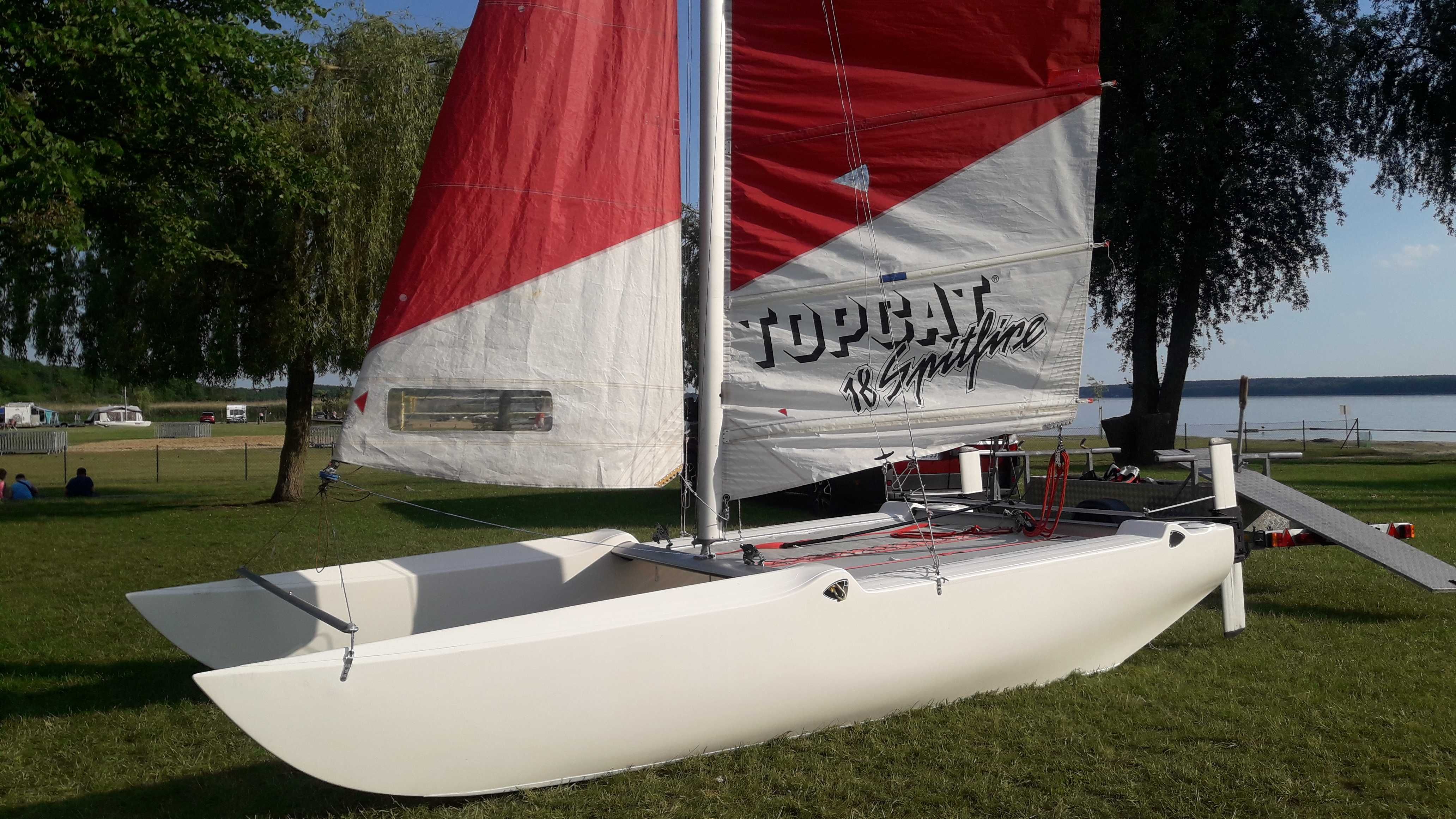 Katamaran  TOPCAT SP18