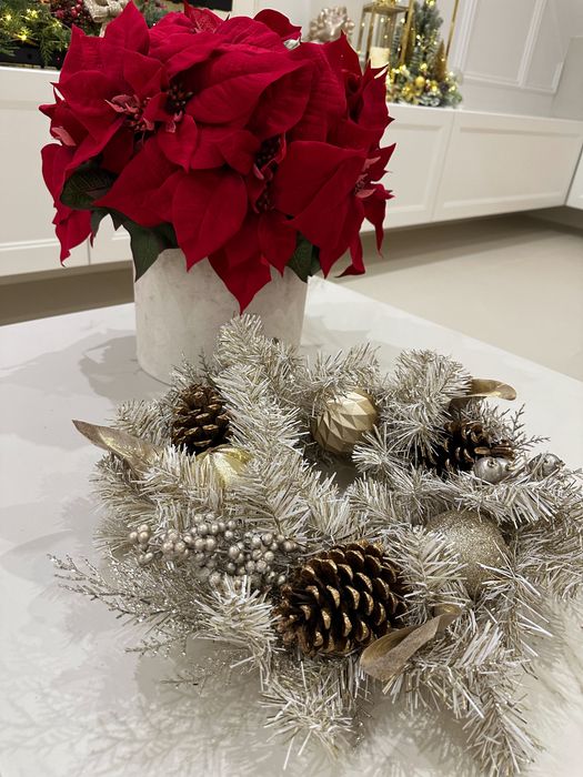 Wieniec ozdobny srebrny świąteczny święta home&you ozdoba girlanda