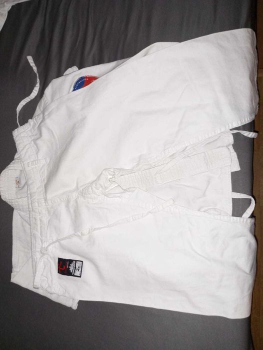 stroj do karate ,oyama,yudzitsu-TANIO