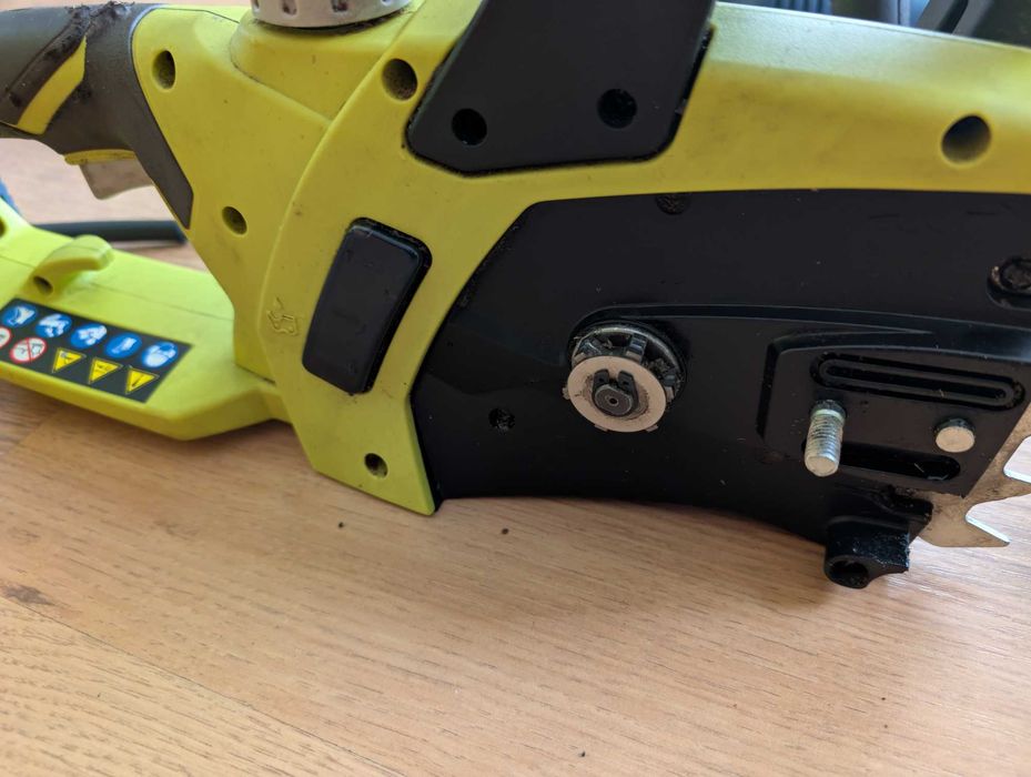 Piła elektryczna RYOBI RCS1935B 350mm 1900W