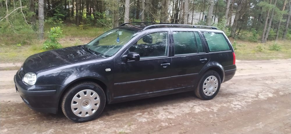 Sprzedam VW Golf 2004r. 1.6 Benzyna z Niemiec