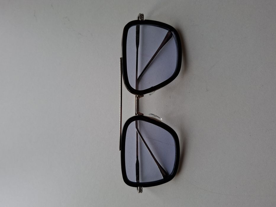 Очки как у Тони Старка