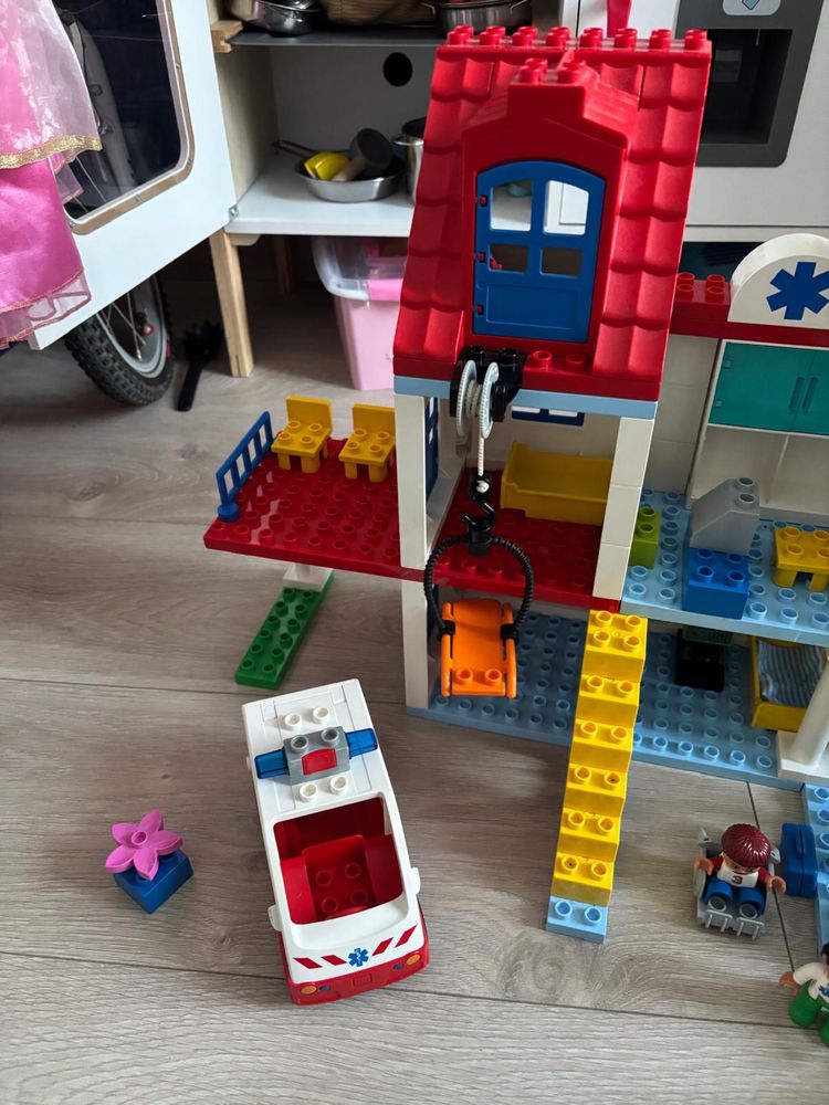 Szpital Lego 5795 duży zestaw