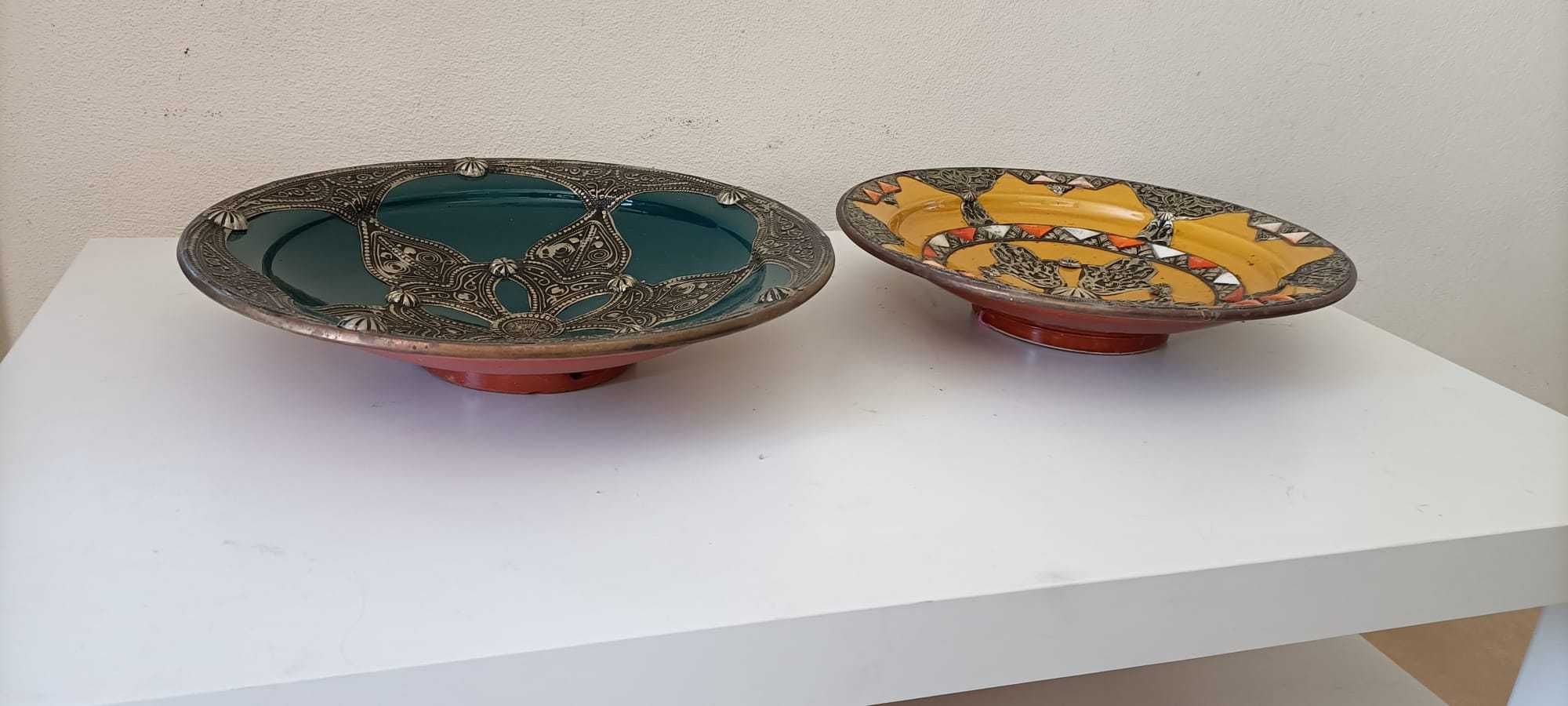 Vendo vários pratos em cerâmica tipo marroquino