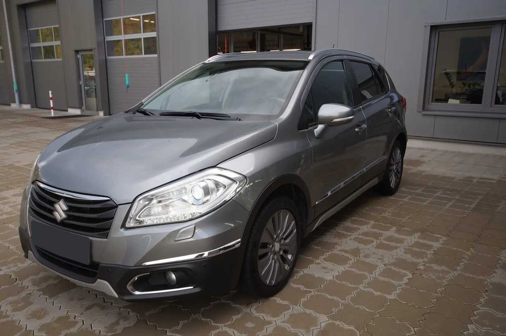 Suzuki SX4 S-Cross      2014