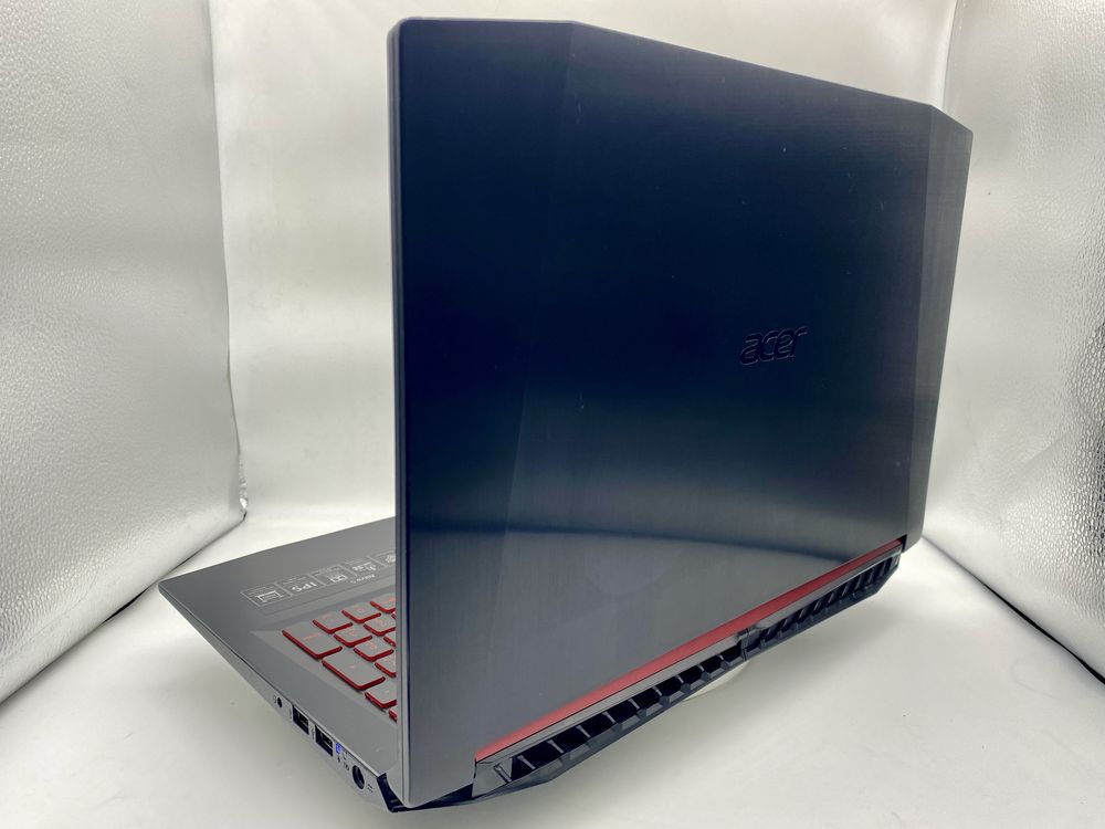 Acer Nitro 5 GTX1050 4Gb 15,6"FHD IPS i5-7300HQ/16GB DDR4/M2 512GB/14%