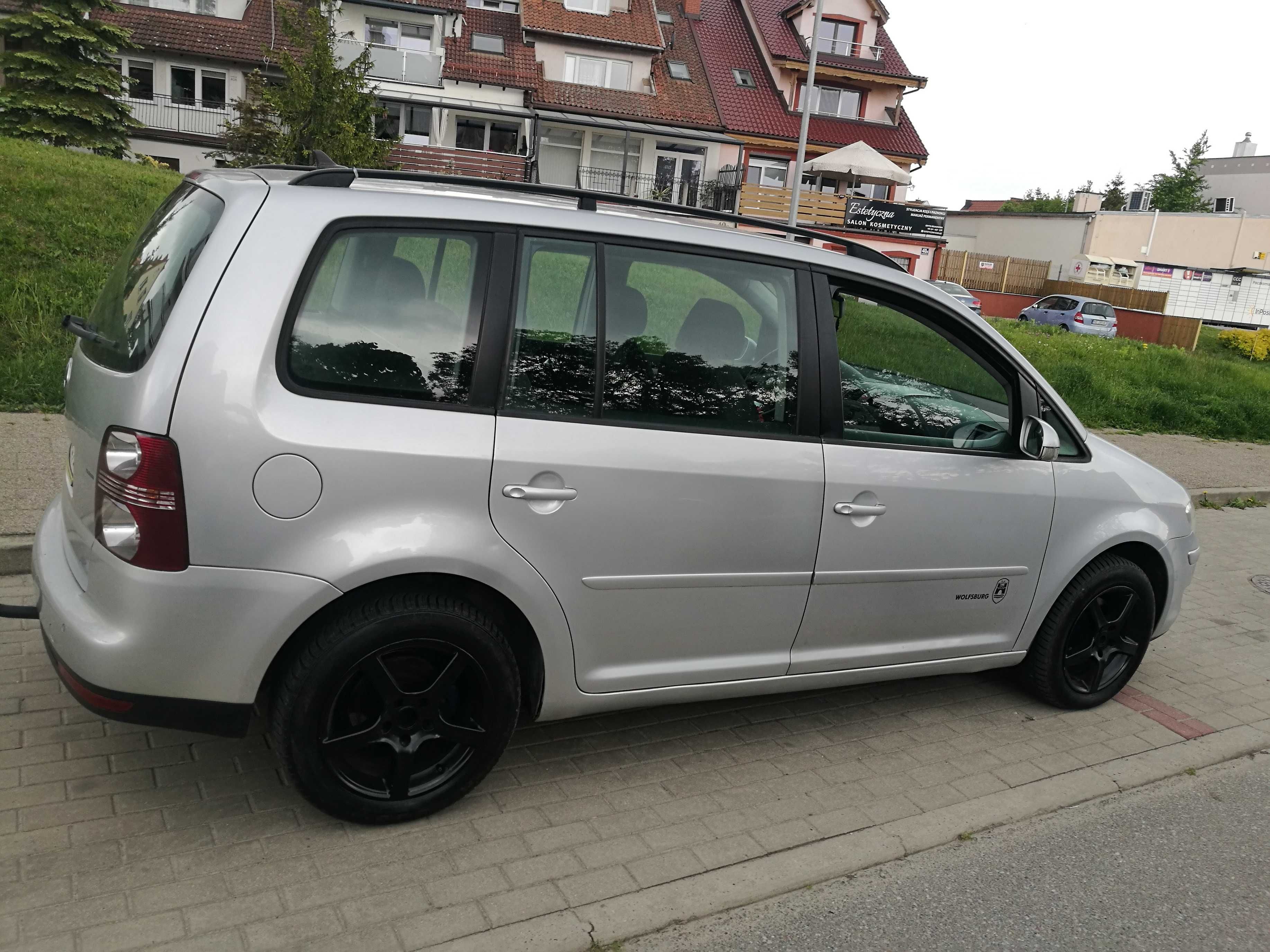 Ekonomiczny VW TOURAN Lift. r2007. p 1.9tdi. Skrzynia 6 biegów manual.