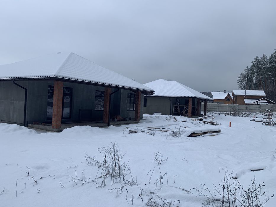 Продам дом коттедж під лісом клубний дім Гнідин Гнедин