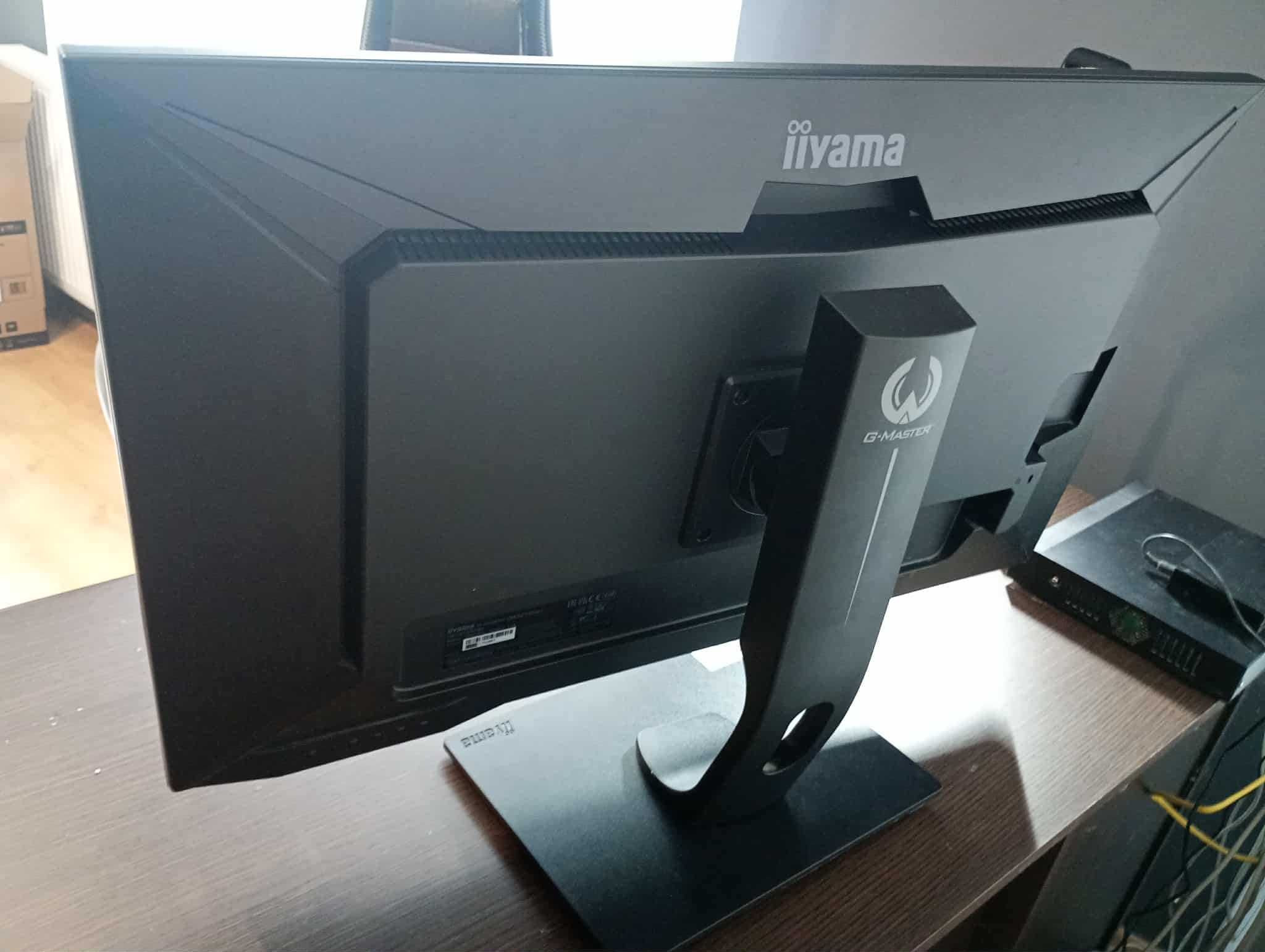 Sprzedam komputer gamingowy + monitor