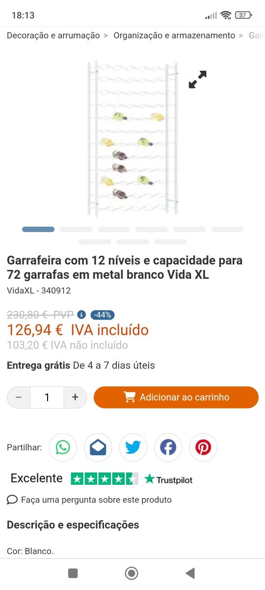 Garrafeira em metal branca.