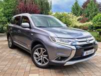 Mitsubishi Outlander Mitsubishi Outlander 2.0 Benzyna Ledy Nawigacja Kamery Limited