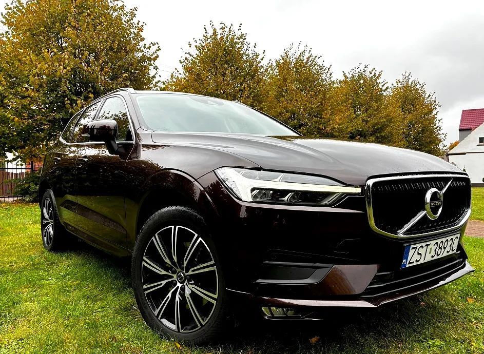 Volvo XC 60 Volvo XC 60 B4 AWD Momentum Plus 2.0 Diesel Hybryda Super Stan