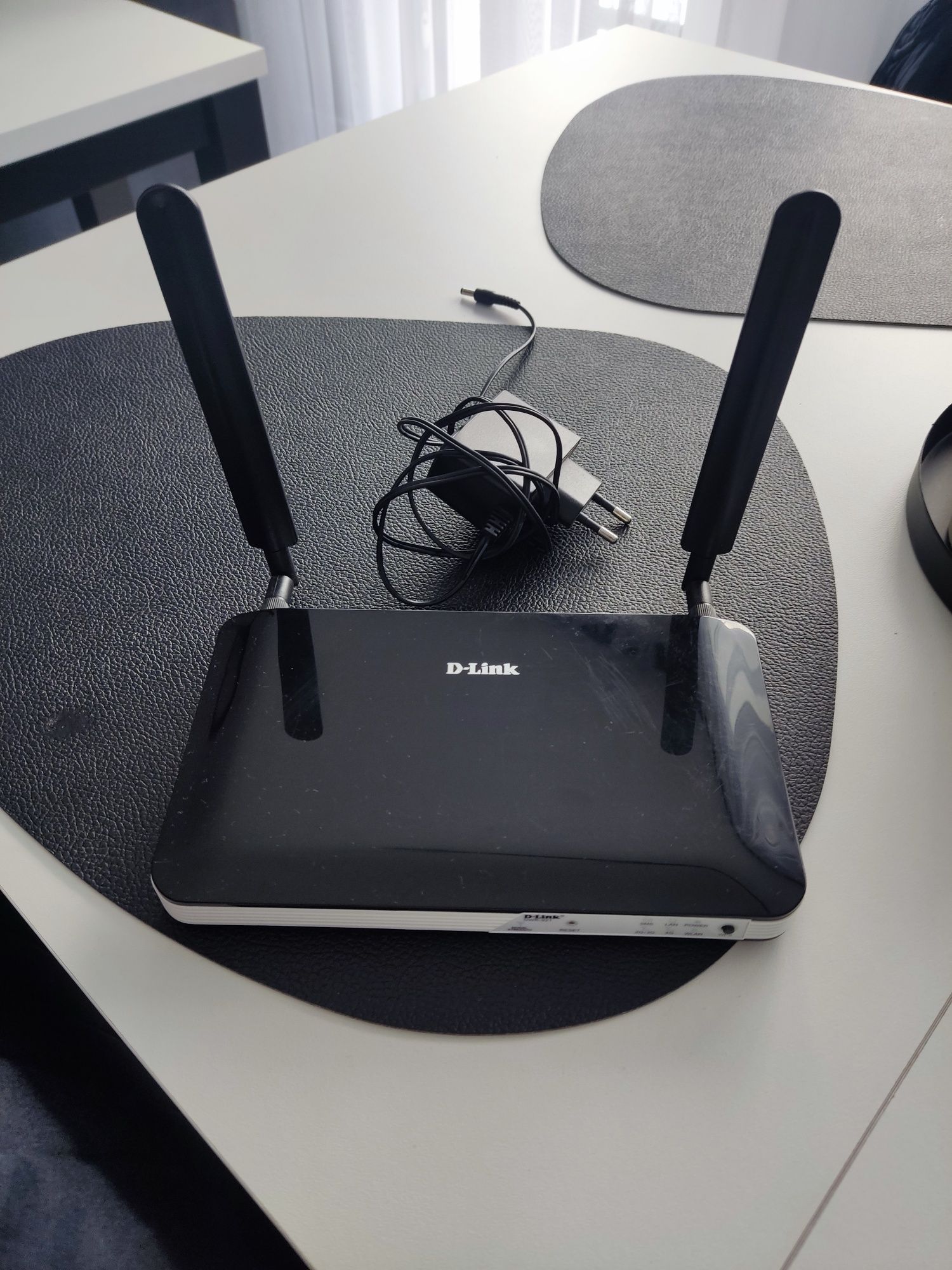 Router d-link DWR-921