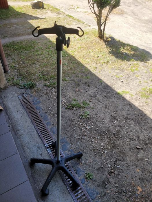 Stojak na kroplówkę