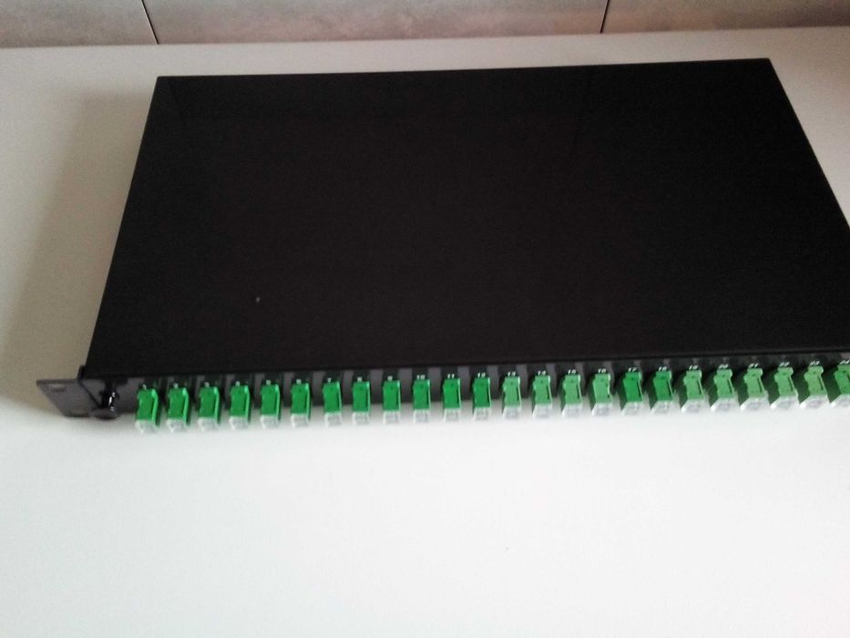 Przełącznica światłowodowa 19' komplet wyposażona