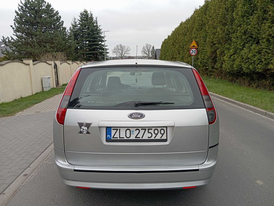 Ford Focus*benzynka*Klima*śliczny model*możliwa zamiana!