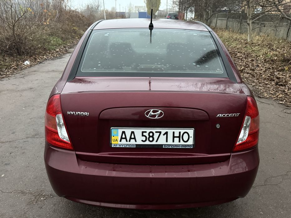 Хундай акцент 2008