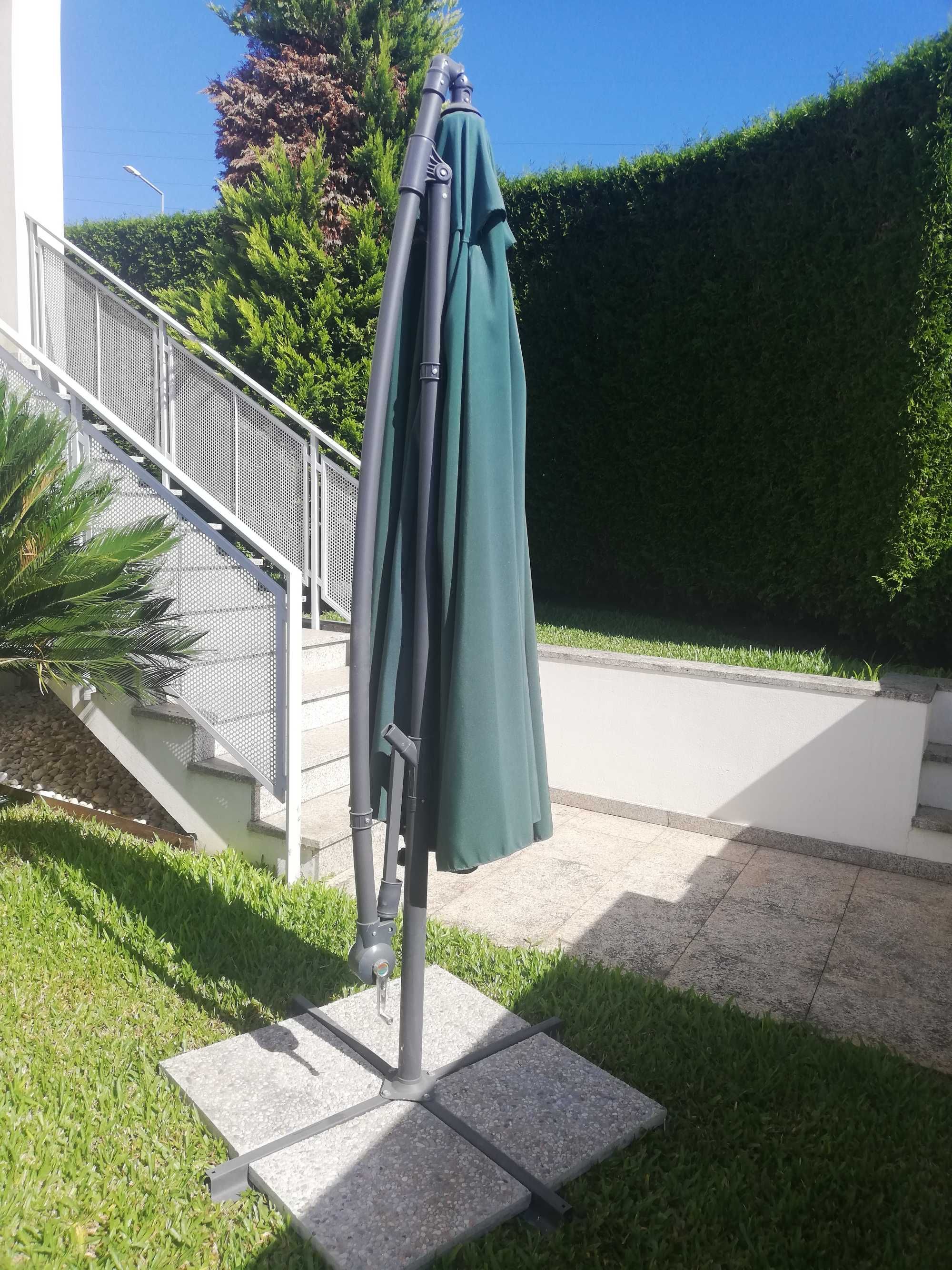 Parasol repliable et inclinable