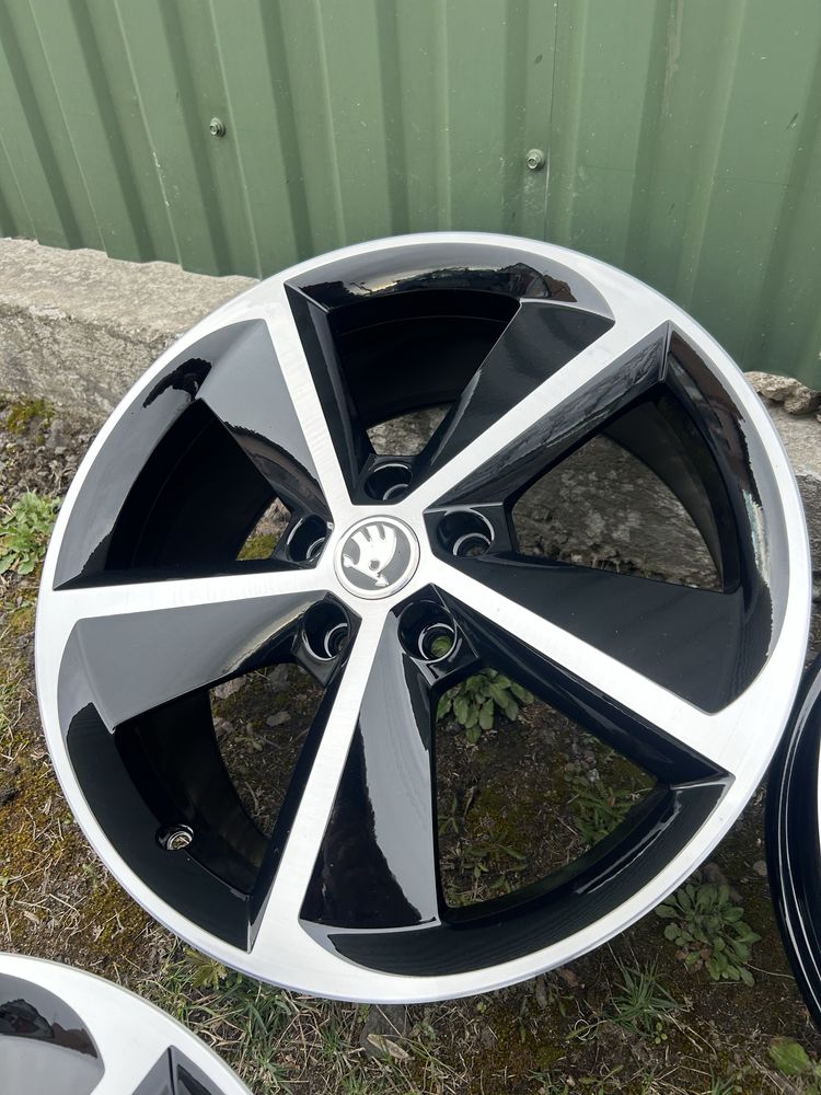 Диски Шкода 5/112r18 як нові !!