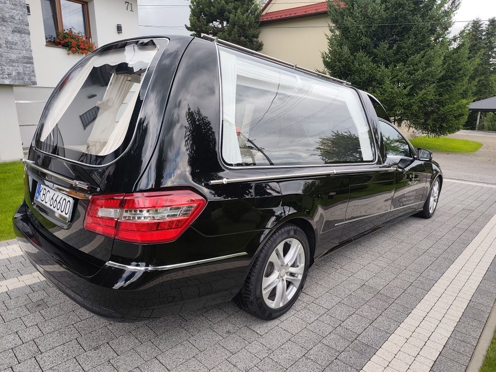 Karawan Mercedes w212 MegaZadbany