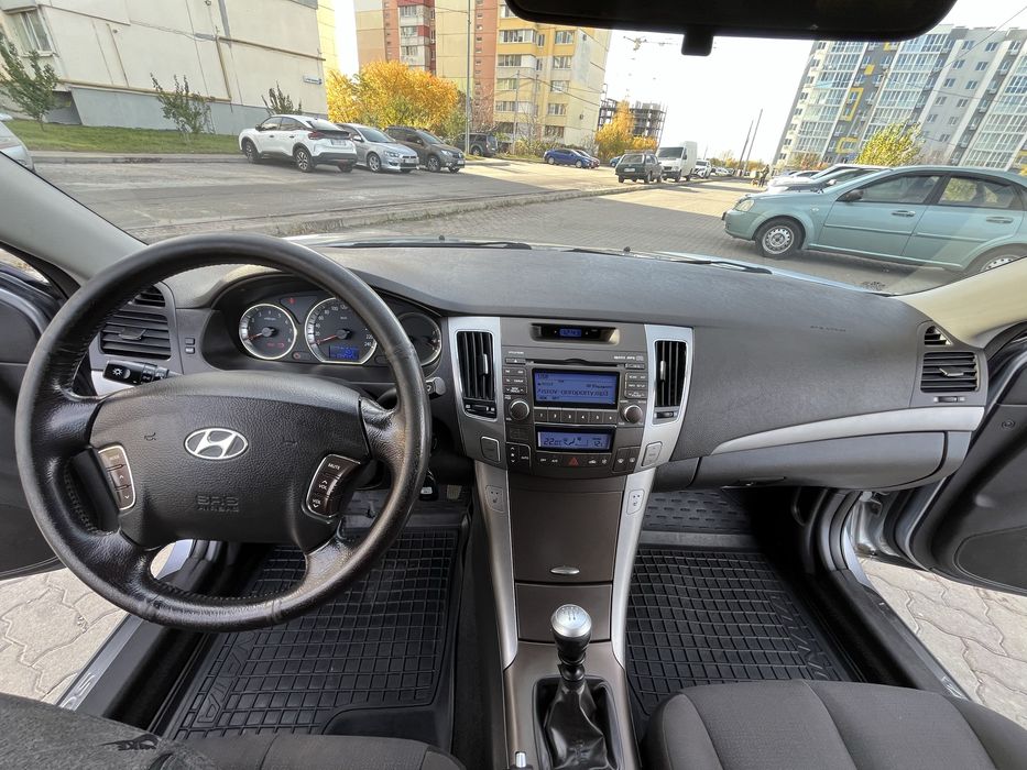 Продам Hyundai Sonata 2.0 2008