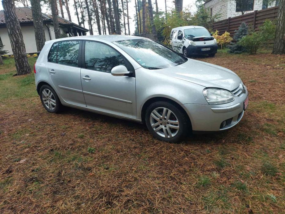 Гольф 5   2006 рік