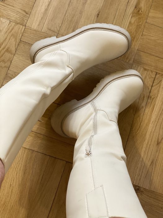 Продам сапоги на товстій подошві