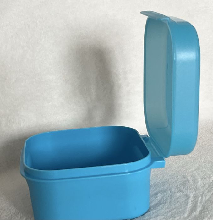 Pudełko z pokrywką