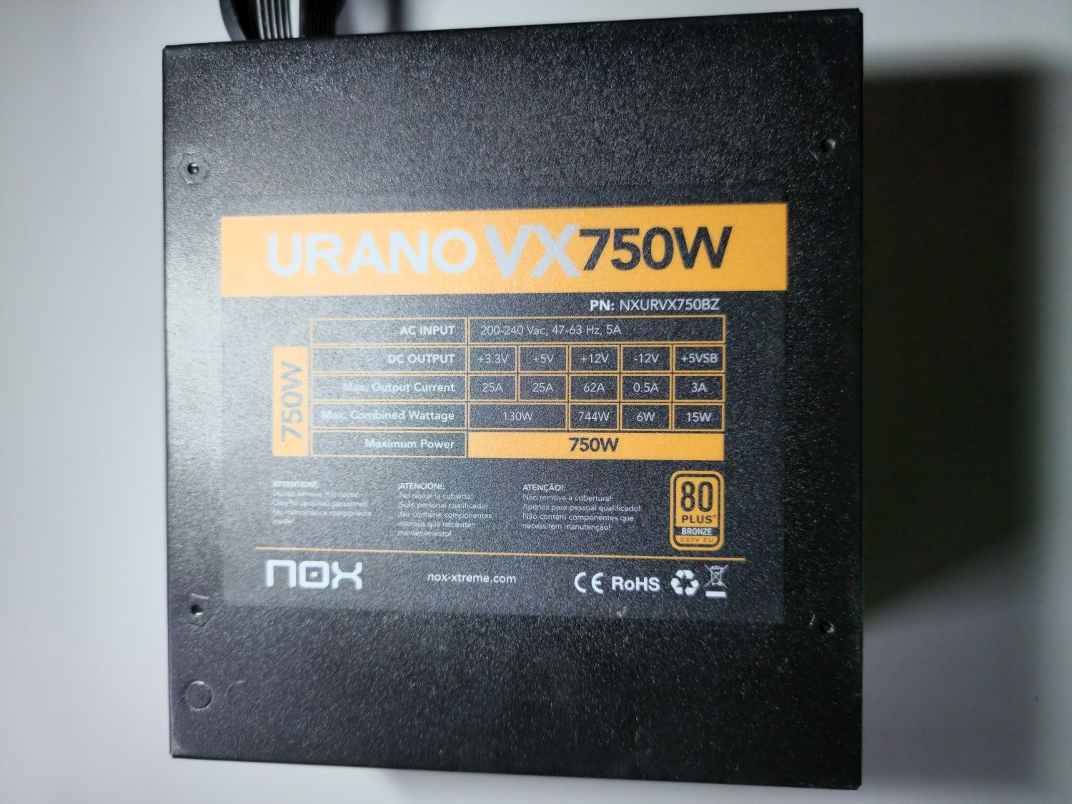 NOX Urano VX750w