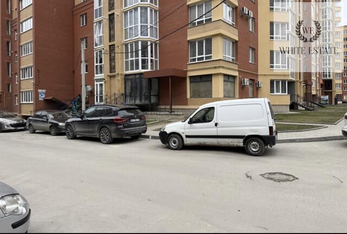 Продаж комерційного приміщення по пров. Тарнавського