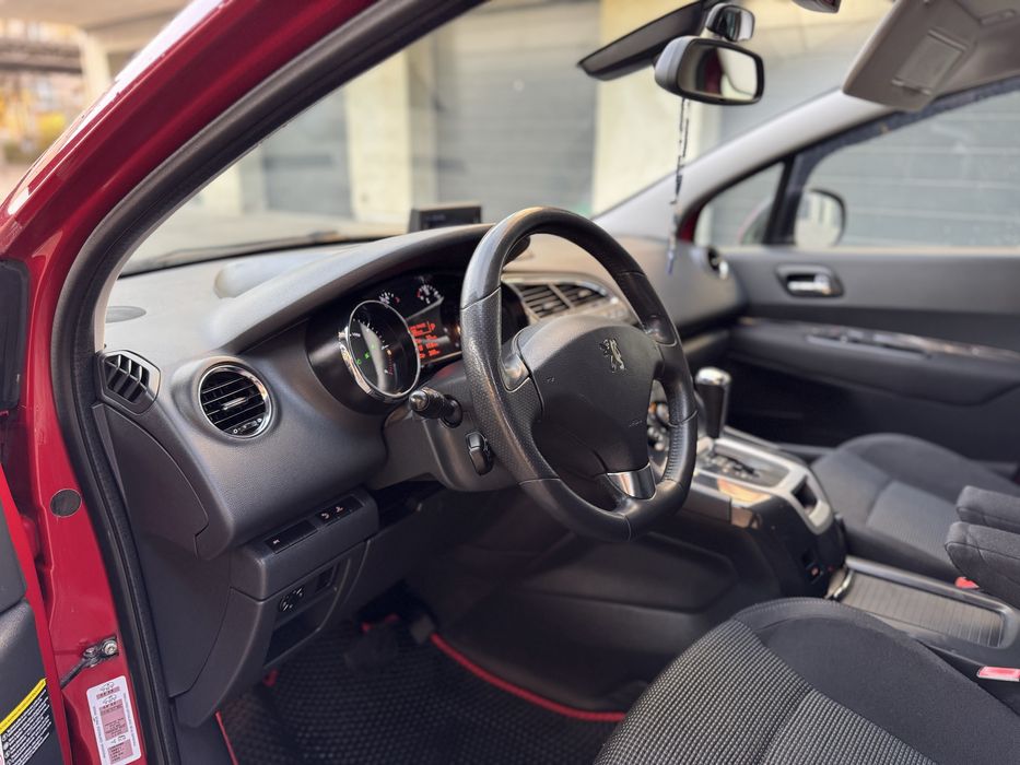 Peugeot 5008 2.0 HDI avtomat AISIN