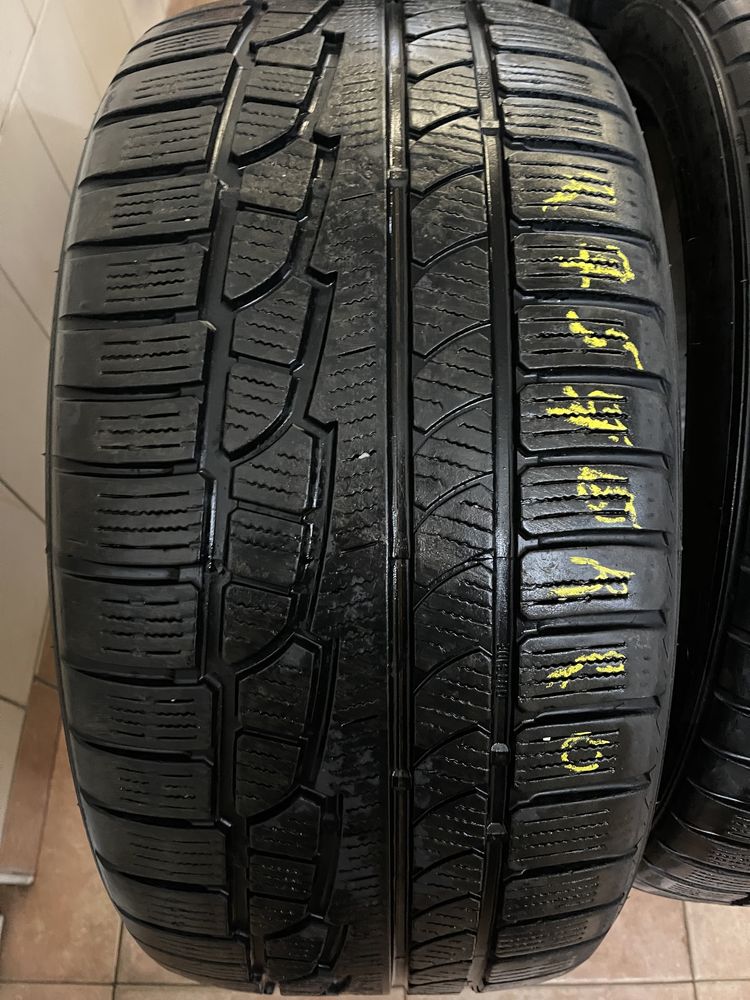 Резина Nokian 275/40 R20