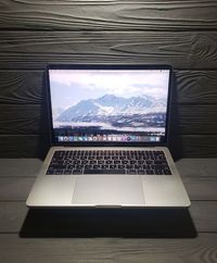 ТОП ПРОДАЖІВ! Ноутбук Apple MacBook Pro 13'' MLL42 2016 i5/8 GB/256 GB