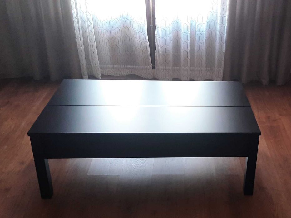 Mesa de Centro ''IKEA''