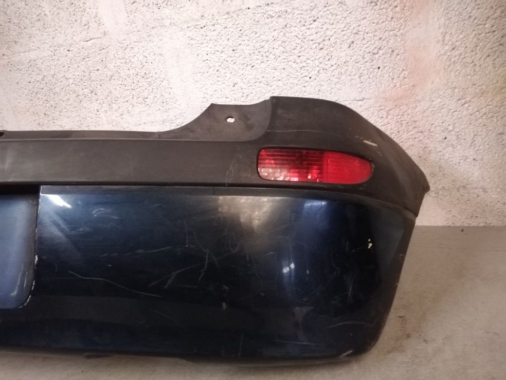 Vendo Para-choque de tras Opel corsa C ano 2000 /06