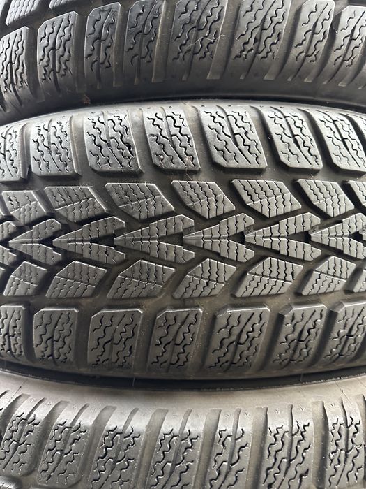 185/60/15 Dunlop Winter Response 2