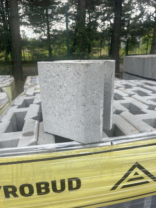 Łącznik deski betonowej