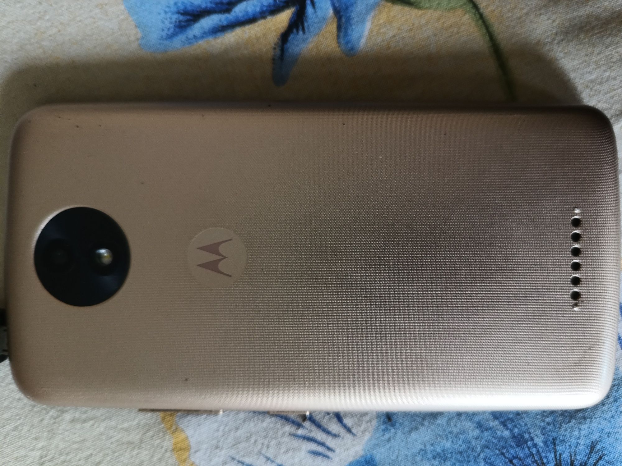 Motorola moto c plus