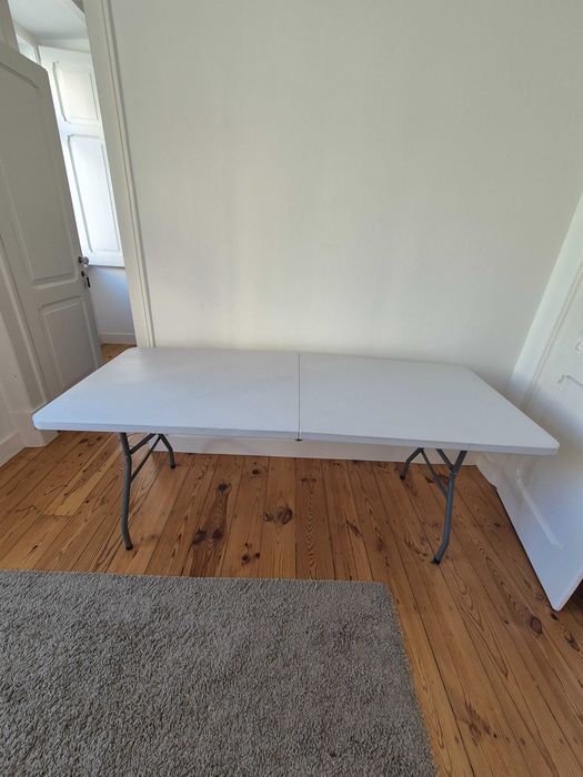 Mesa Portatil 180x74x74cm (Festas)