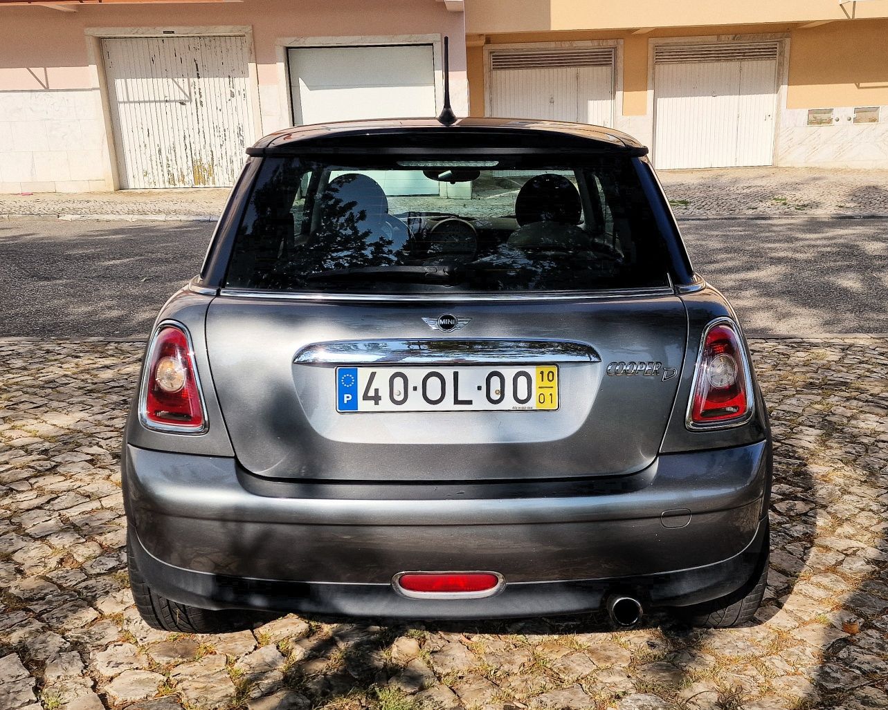 Mini cooper d impecável Reservado