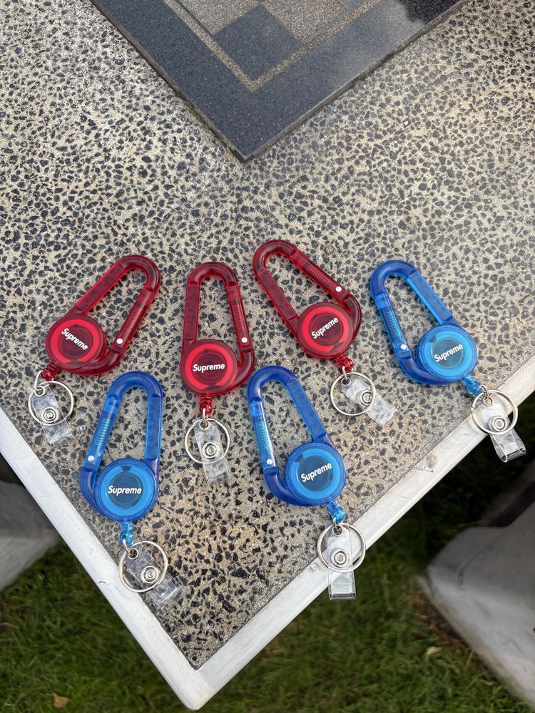 Supreme Accessories (brelok)