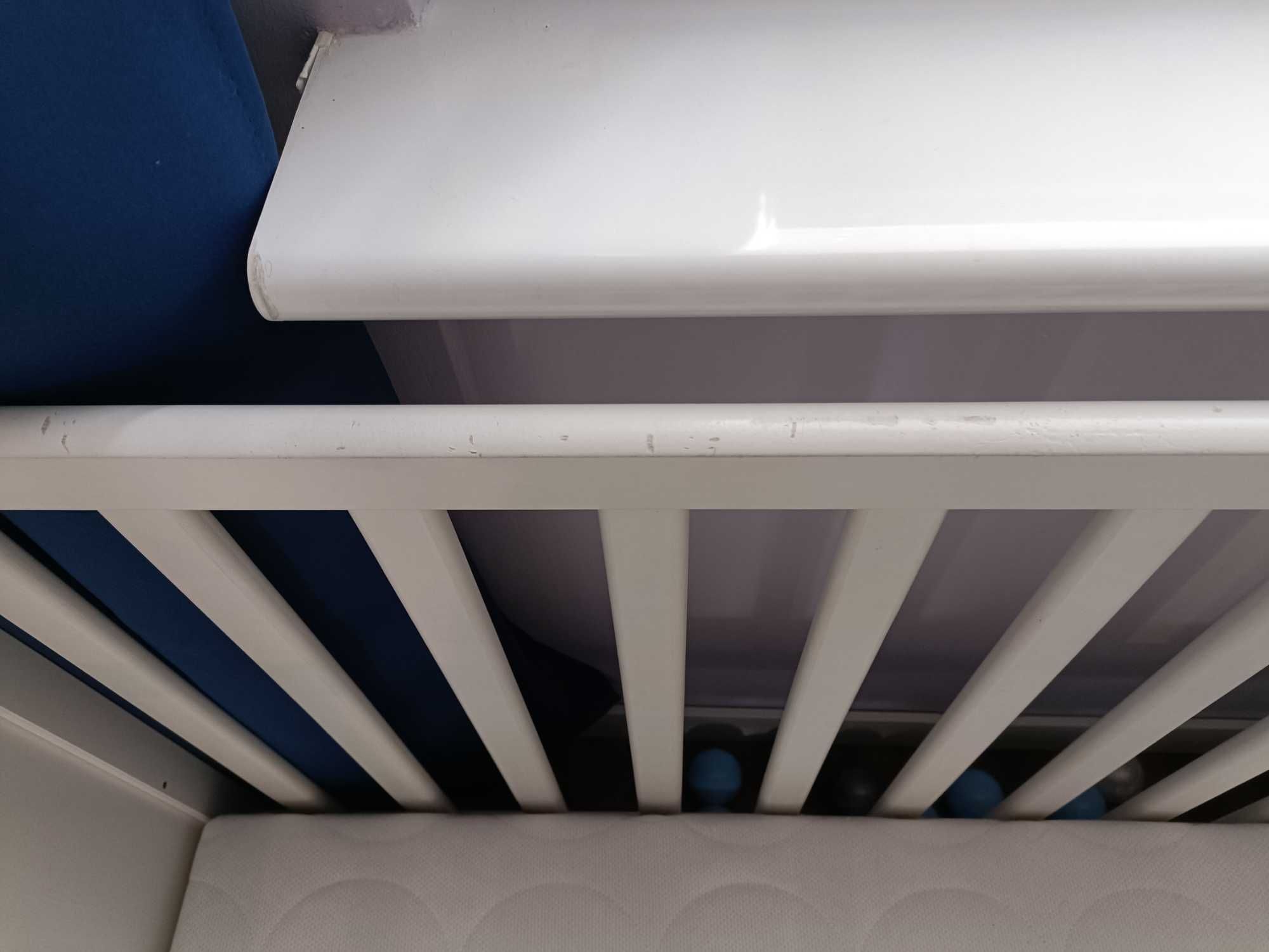 Łóżeczko drewniane Ikea sundvik białe