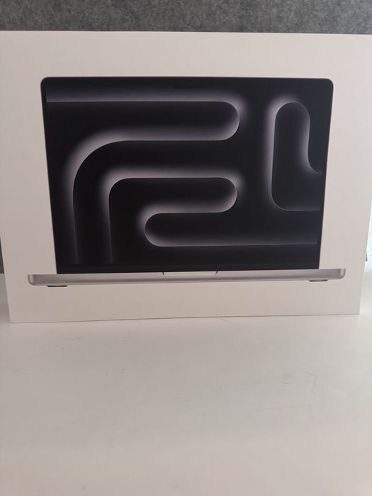 Macbook PRO 14 M5 16GB/512GB Silver Selado (Aceito retomas)