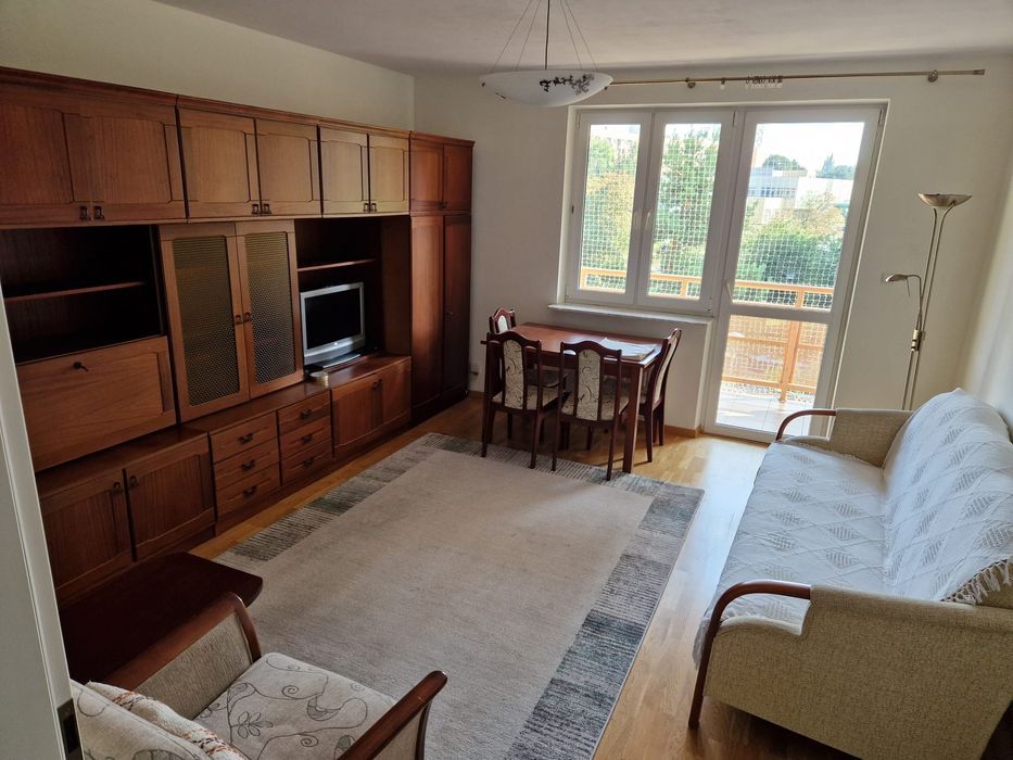 Wynajmę mieszkanie 47m2 ul. Al. Wyzwolenia 21