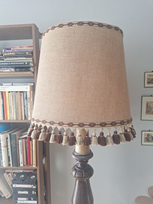 Stara lampa stojącą 192 cm