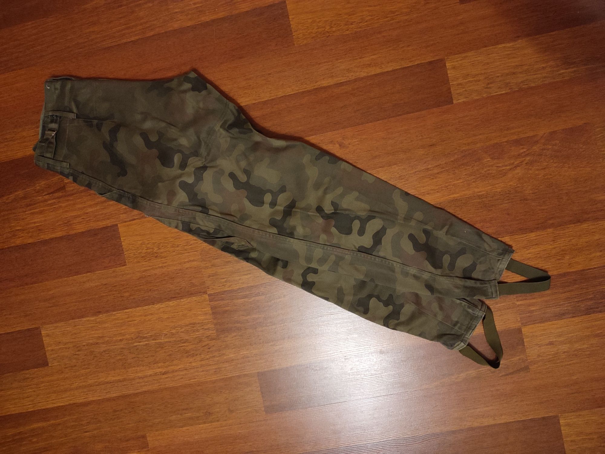 Spodnie polowe KAMA 70/169 MON bojówki wojskowe Maxtex PL Woodland wz.