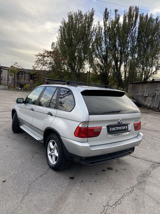 Продам BMW X5 E53
