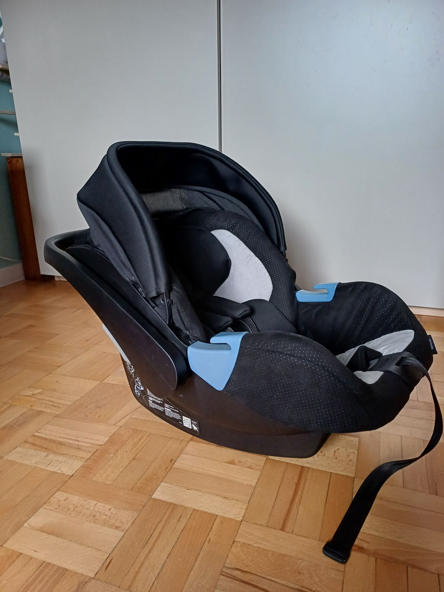 Fotelik samochodowy Recaro Privia 0-13 kg