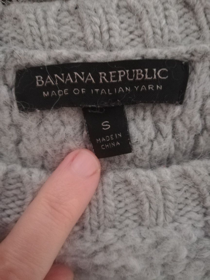 Szary sweterek Banana Republic S