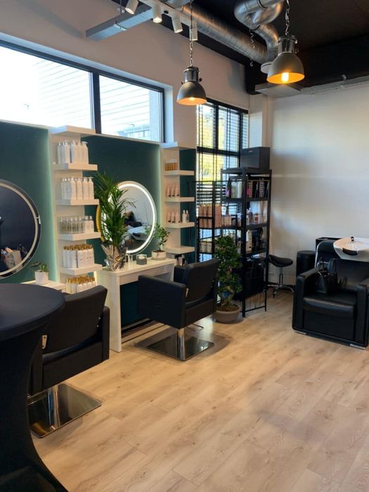 onsole  fryzjerskiego podświetlane  lustra